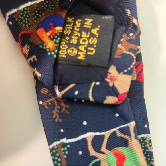 Alynn Neckwear "Christmas Reindeer" Creative American Designs Multicolor - Picture 3 of 5